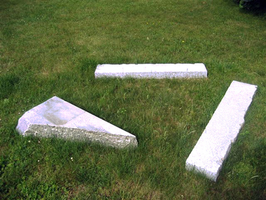 00_gedenksteine-vorher